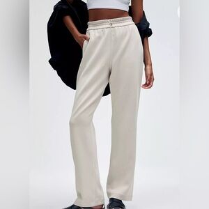 Lululemon Softstreme High-Rise Pant Regular, 10